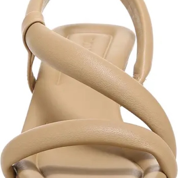 Elegant Tan Women's Sandals - Picture 1 of 7